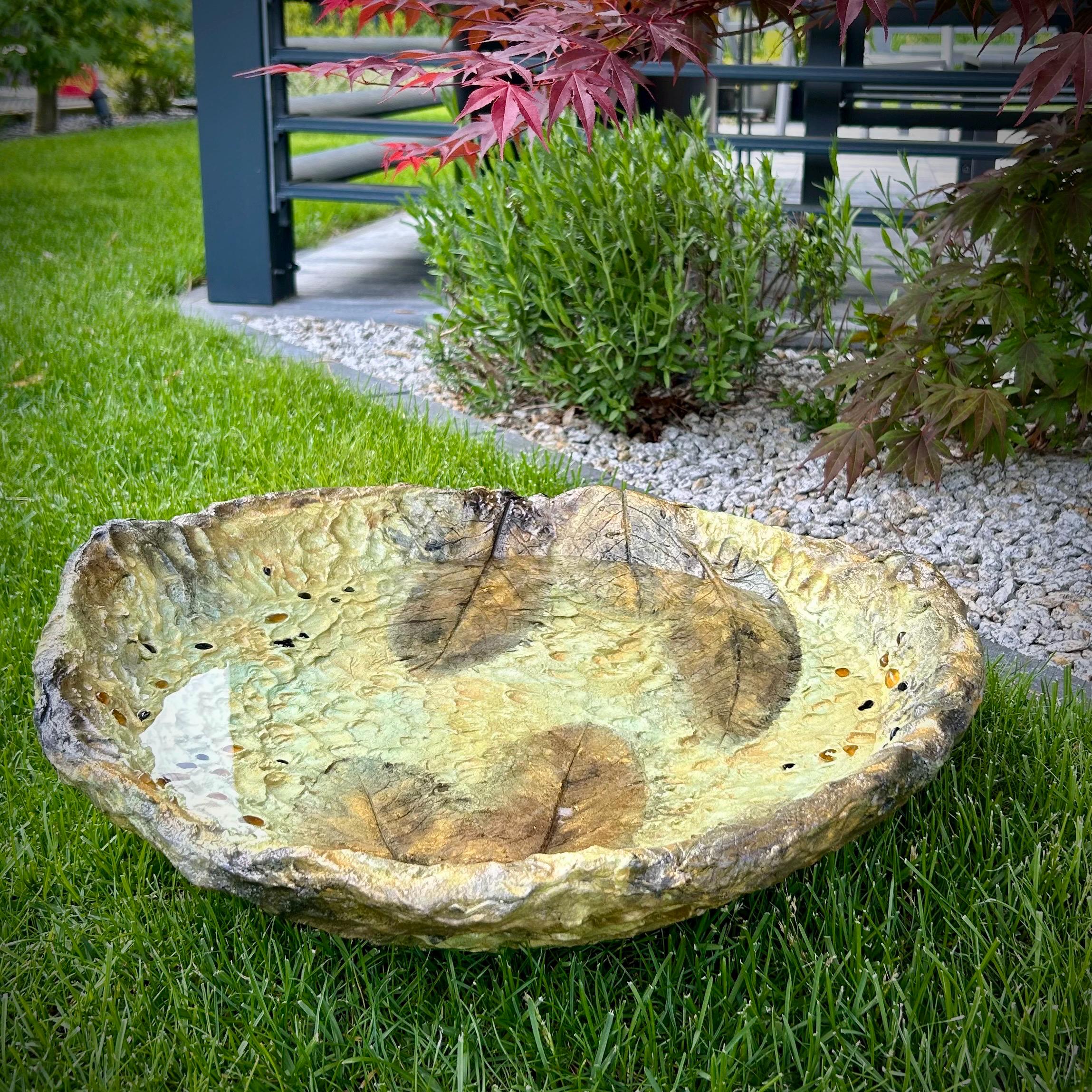 Handmade Concrete Bird Bath Bowl: Outdoor Garden Decor