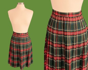 Vintage Karen Scott Plaid Pleated Skirt