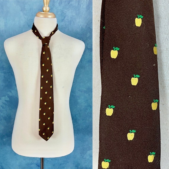 Vintage 70's Yellow Apple Polyester Necktie - image 1