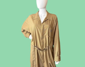 Mono vintage de los años 70 y 80 color canela, talla XL, marca Renbergs, Bill Perry Pasadena, mono utilitario con cinturón, manga larga, estilo disco safari.
