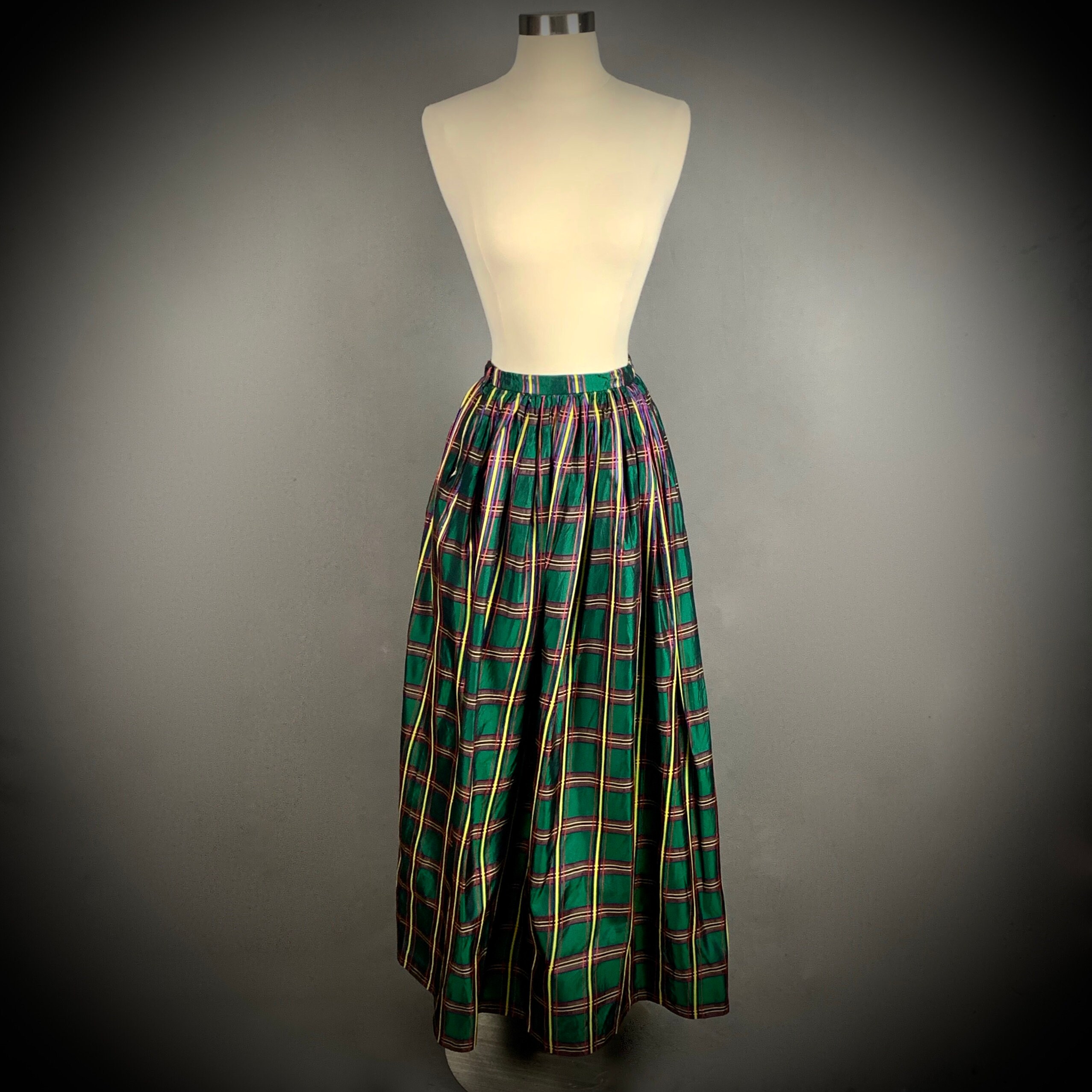 Vintage 70 s Joan Leslie Kasper Plaid Taffeta Skirt Etsy
