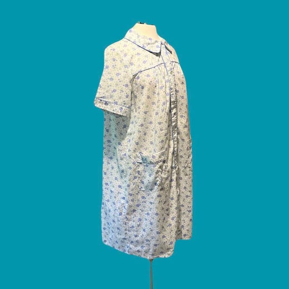 1970's Blue and White Floral Pearl Snap Button Ni… - image 6