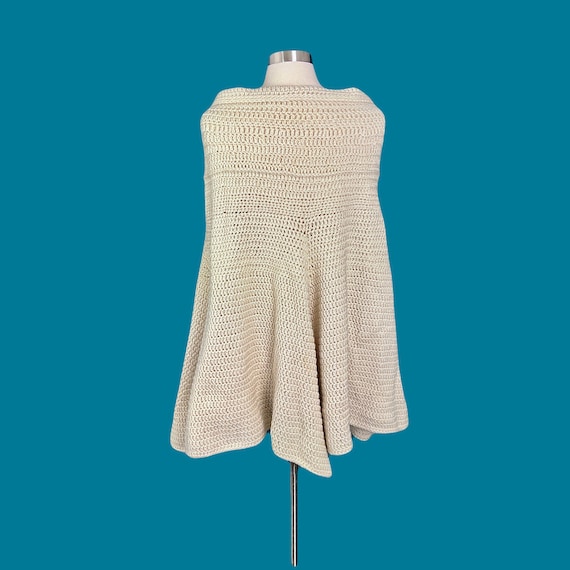 Vintage 70's Hand Knit Poncho Cape - image 4