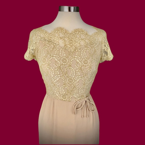 1960's Formal Dress Scalloped Lace Neckline Cocktail Party Dress - Etsy