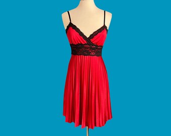 Vintage 1980's B. Darlin Red and Black Slip Dress