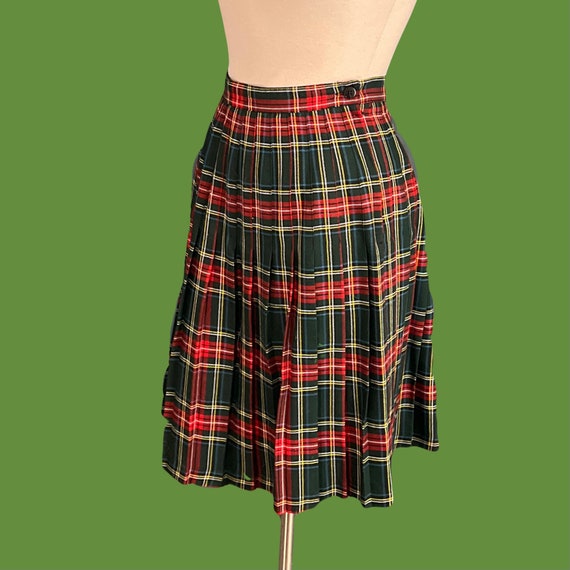 Vintage Karen Scott Plaid Pleated Skirt - image 9