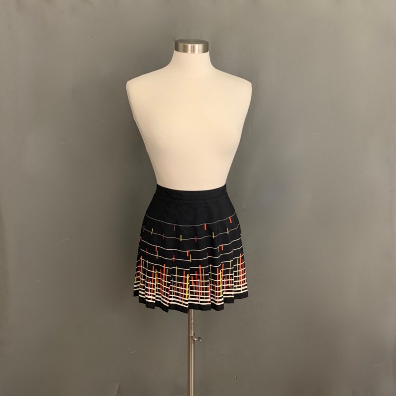1970/'s Women/'s Vintage Geometric Print Tennis Skirt by Tail
