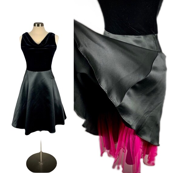 Robe Longue Hampton Nites – Velours Noir, Bretelles Spaghetti, Taille 8 – Occasion Très Bon état