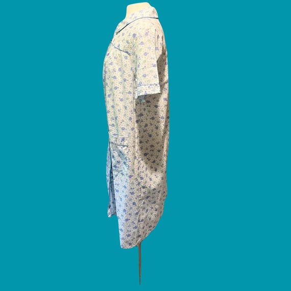 1970's Blue and White Floral Pearl Snap Button Ni… - image 7