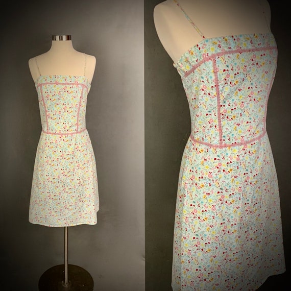 1980's Sundress Floral Print and Lace Spaghetti
