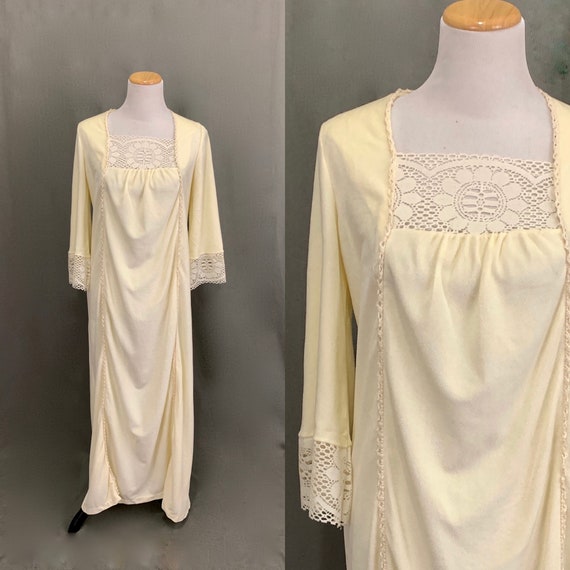 cream colored dresses with sleeves