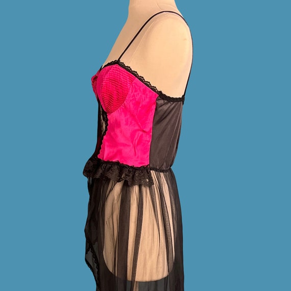 Vintage 80's Hot Pink And Black Negligee With Bus… - image 9