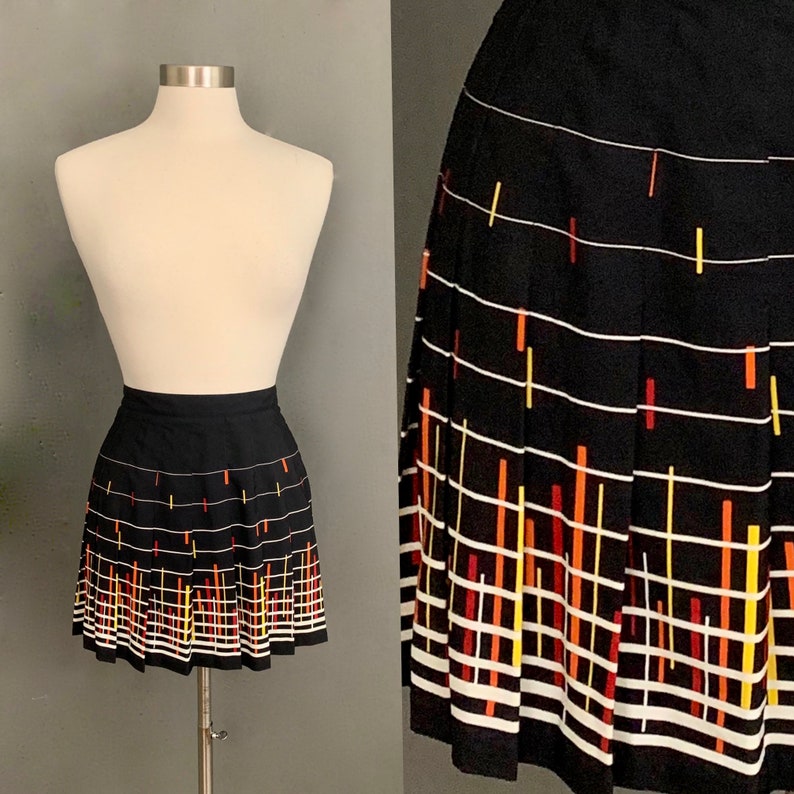 1970/'s Women/'s Vintage Geometric Print Tennis Skirt by Tail
