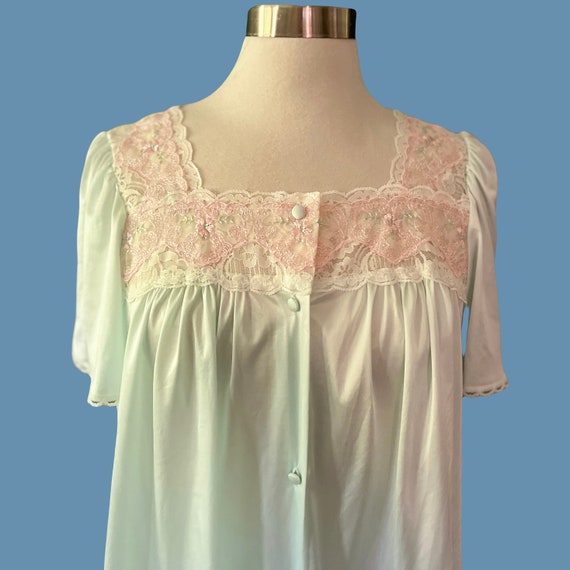 Vintage 1970's Light Mint Green Two Piece Pajama Set Gem