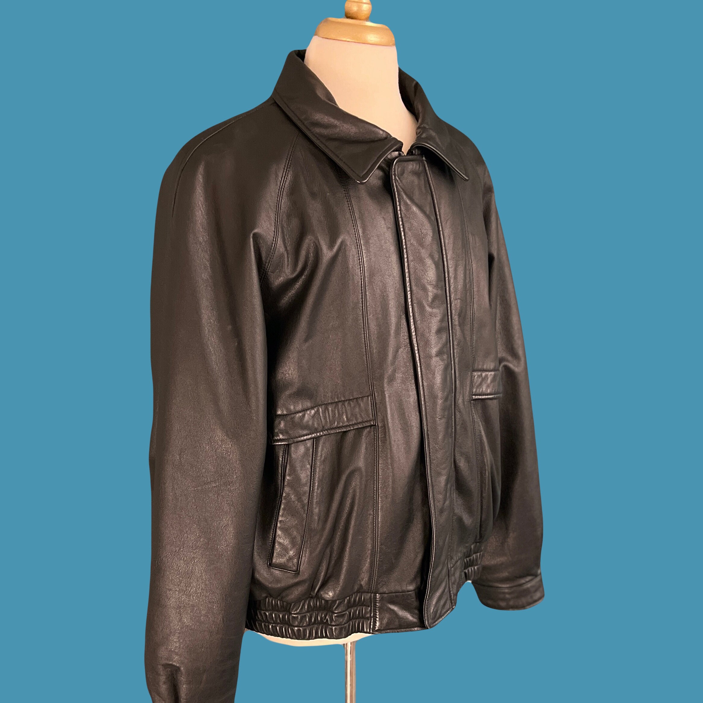 Vintage Men's 1990's London Fog XL Black Leather Bomber