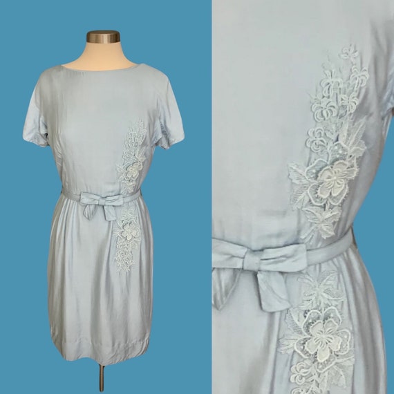 1950's Henry Lee Blue Day Dress With Lace Appliqu… - image 1