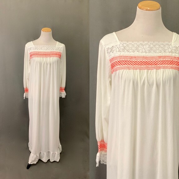 1970 S Long Sleeve White Floor Length Nightgown With Red Embroidery