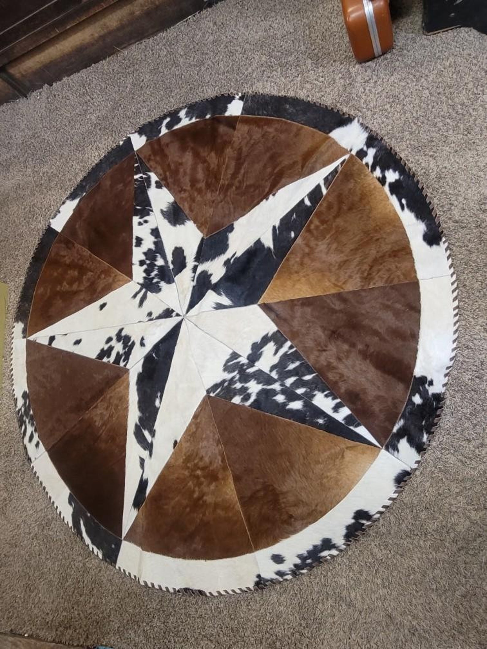6 FT Cowhide Rugs Table Runners Round & Rectangle Cow Hides Etsy