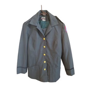 Vintage US Army Soldier Girl Womens 1960s Olive Drab Uniform Size 16R With 5th Division A5 Combat Infantry Patch
