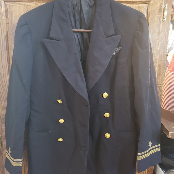 1940s US Navy Officer Dress Coat Blue Jacket Uniform with Bullion Wings and Lieutenant Junior Grade Rank Insignia, Militaria Collectible
