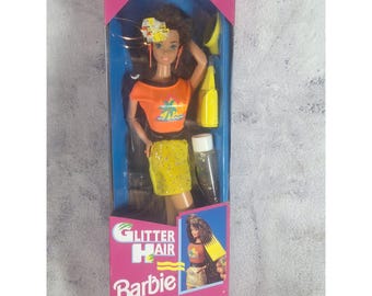 Bambola Barbie con capelli glitterati Mattel 1996 NRFB Accessori per lo styling colorati Vintage da collezione