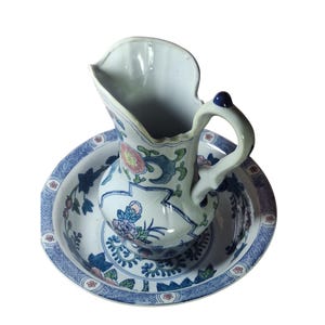 Vintage Porcelain Pitcher & Bowl Wash Basin Set With Floral Design