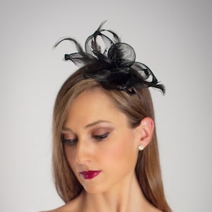 Vintage Black Headband Fascinator "Rosalie", Small Derby Hat for Women, Cocktail Hat, Wedding Headpiece, Tea Party Hat, Hatinator