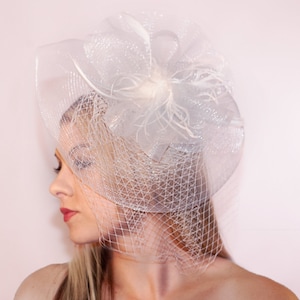 Forget Me Not White Fascinator, Derby Hat, Cocktail Hat, Wedding Headpiece, Party Hat, Hatinator