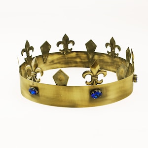 Men&#39;s King Crown: Gold Metal Headpiece with Faux Sapphire