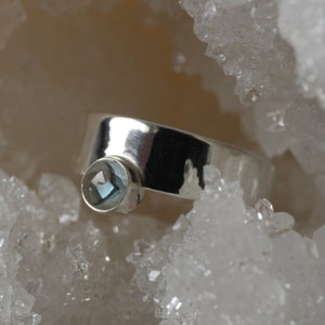 Sterling Silver ring with blue Topaz image 4