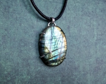 Solid Sterling Silver pendant necklace  cabochon labradorite , hand made