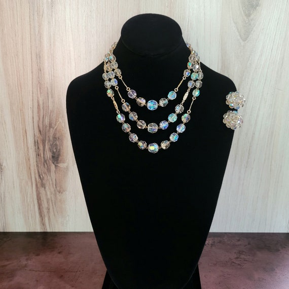 Vintage crystal necklace and earrings discount
