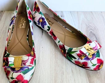 Salvatore Ferragamo Varina Ballet Flats Floral Print Size 9.5B