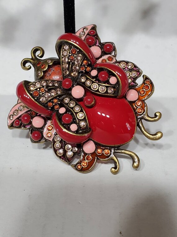 Joan Rivers Earrings and Brooch - Vintage Clip Ons - image 9