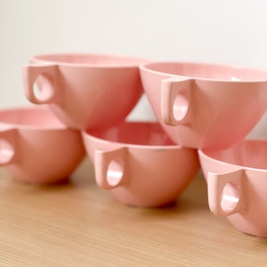 Set of 5 Mid Century Westinghouse Pink Stackable Cups/Ovation by Westinghouse/Barbie Pink Cups/Baby Pink Tea Cups/Pink Cup/Pink Kitchen