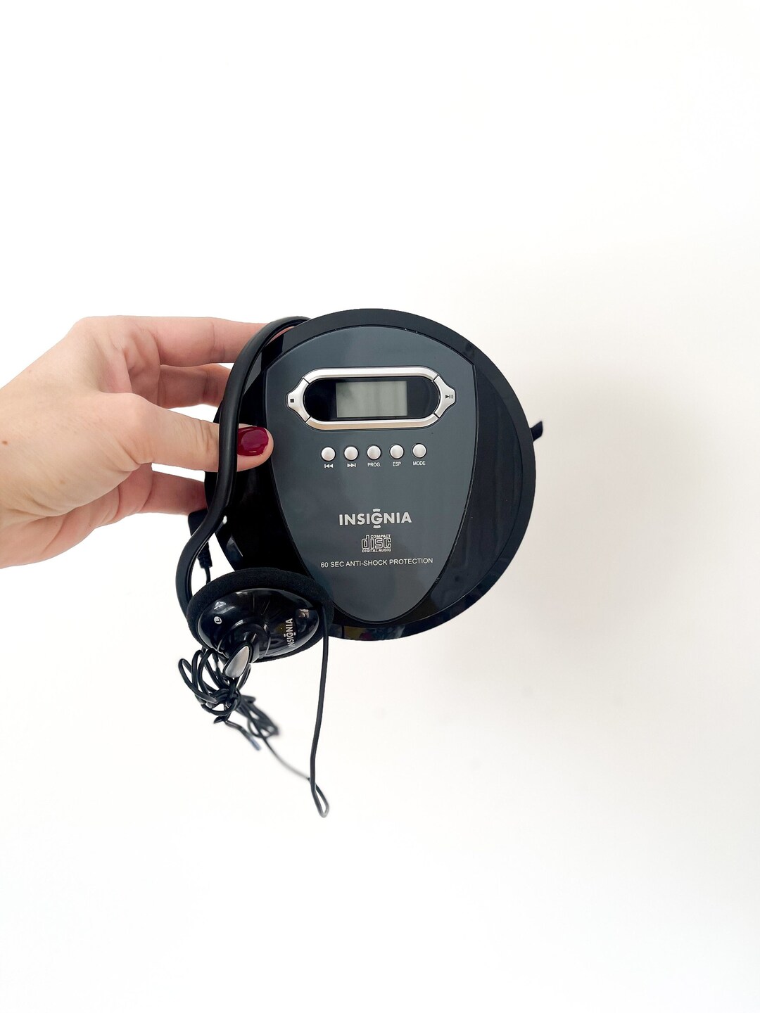early-2000-s-insignia-cd-player-compact-disc-player-walkman-insignia