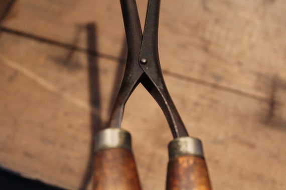 Metal curling clearance iron