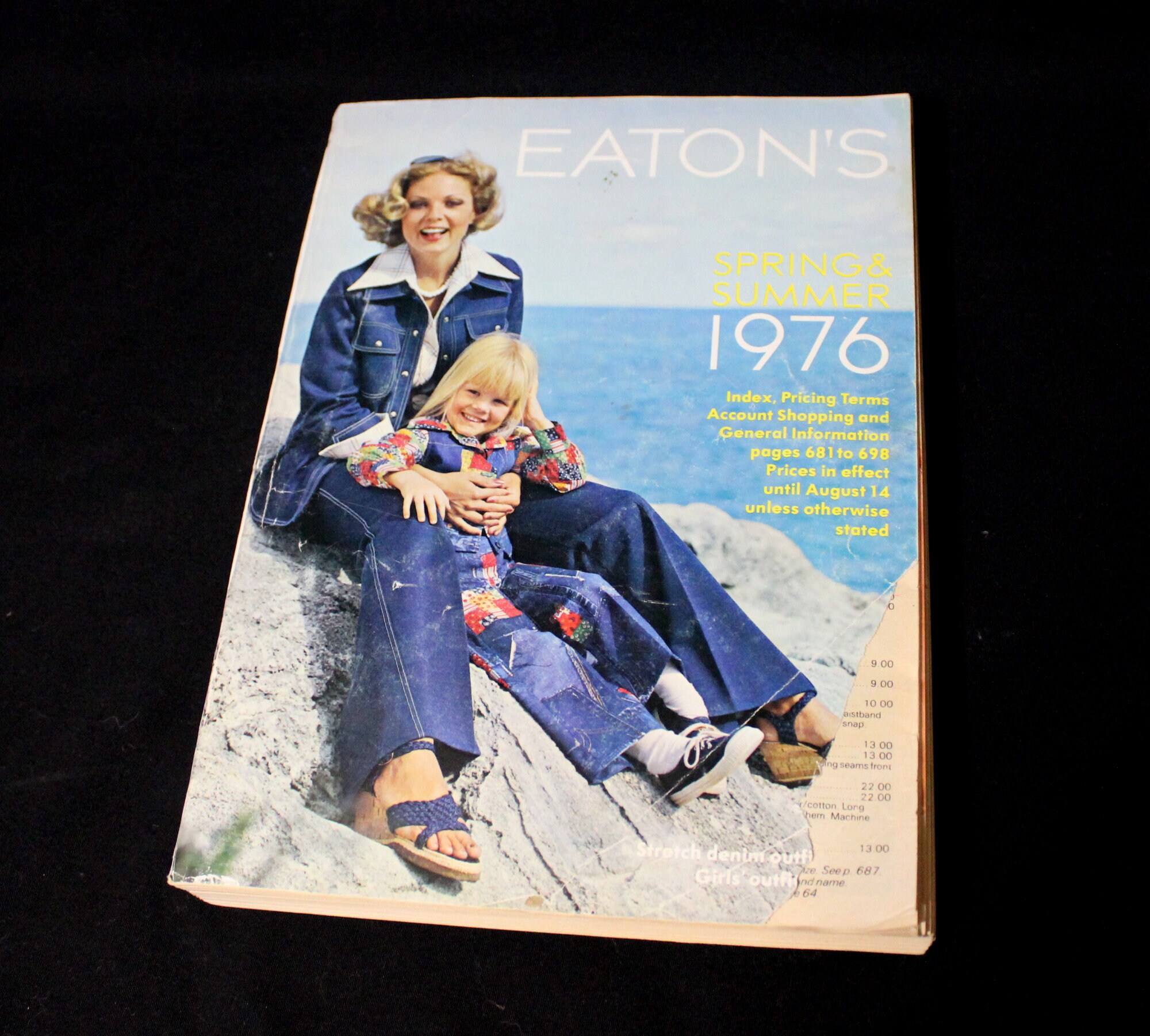 1976 Eaton's Spring/Summer Catalog, Eaton's Catalogue, Vintage