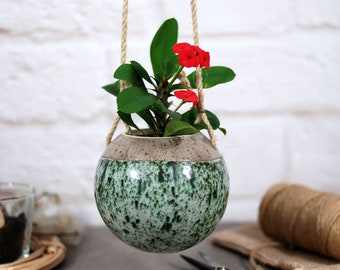 Speckled green ceramic hanging planter | indoor planter | plant hanger | succulent planter | cactus planter | bohemian planter | plant gift
