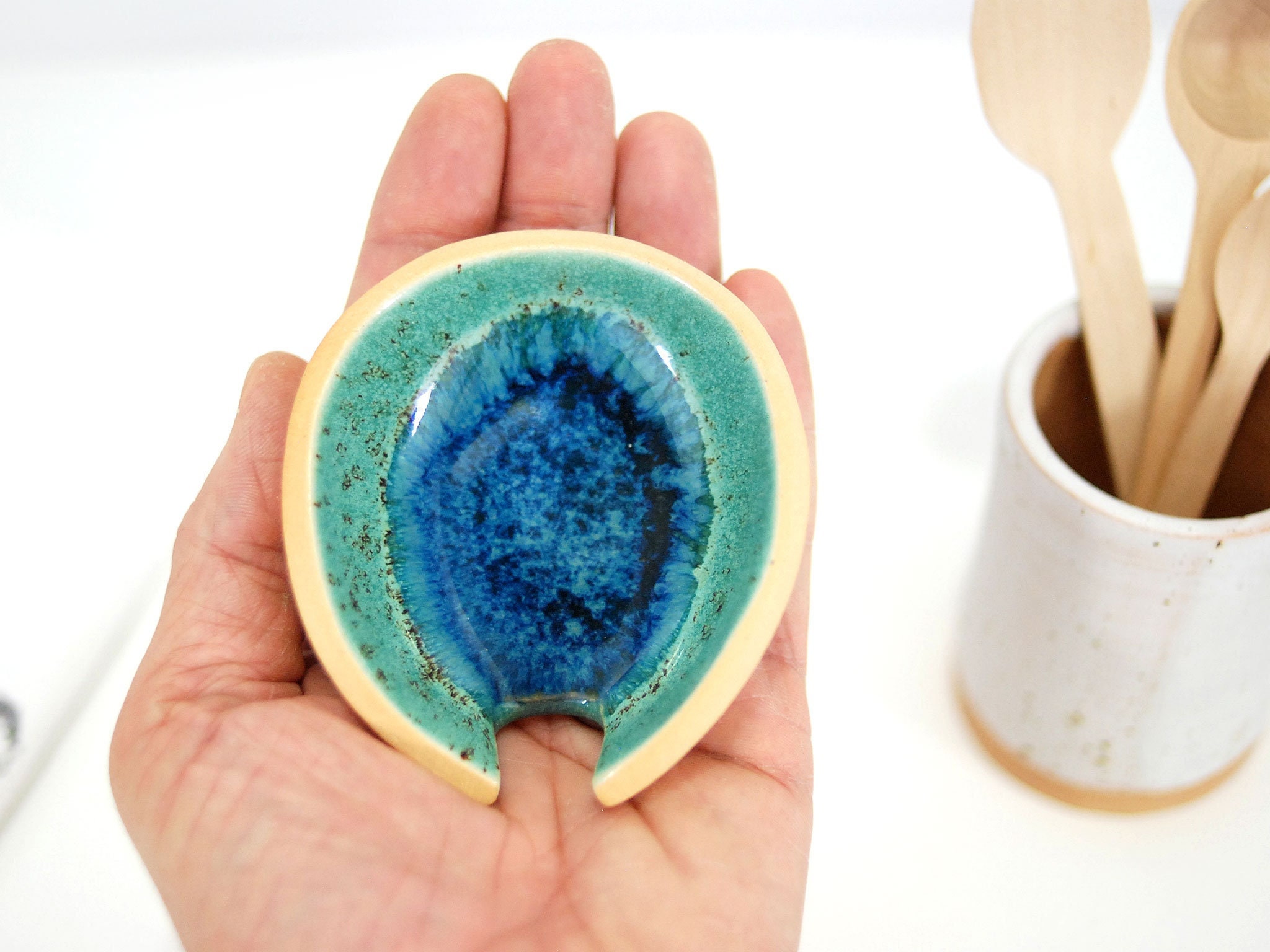 Portacucchiaio In Silicone Per Cucina - Poggia Utensili Con Gancio Appendibile - Foto 5