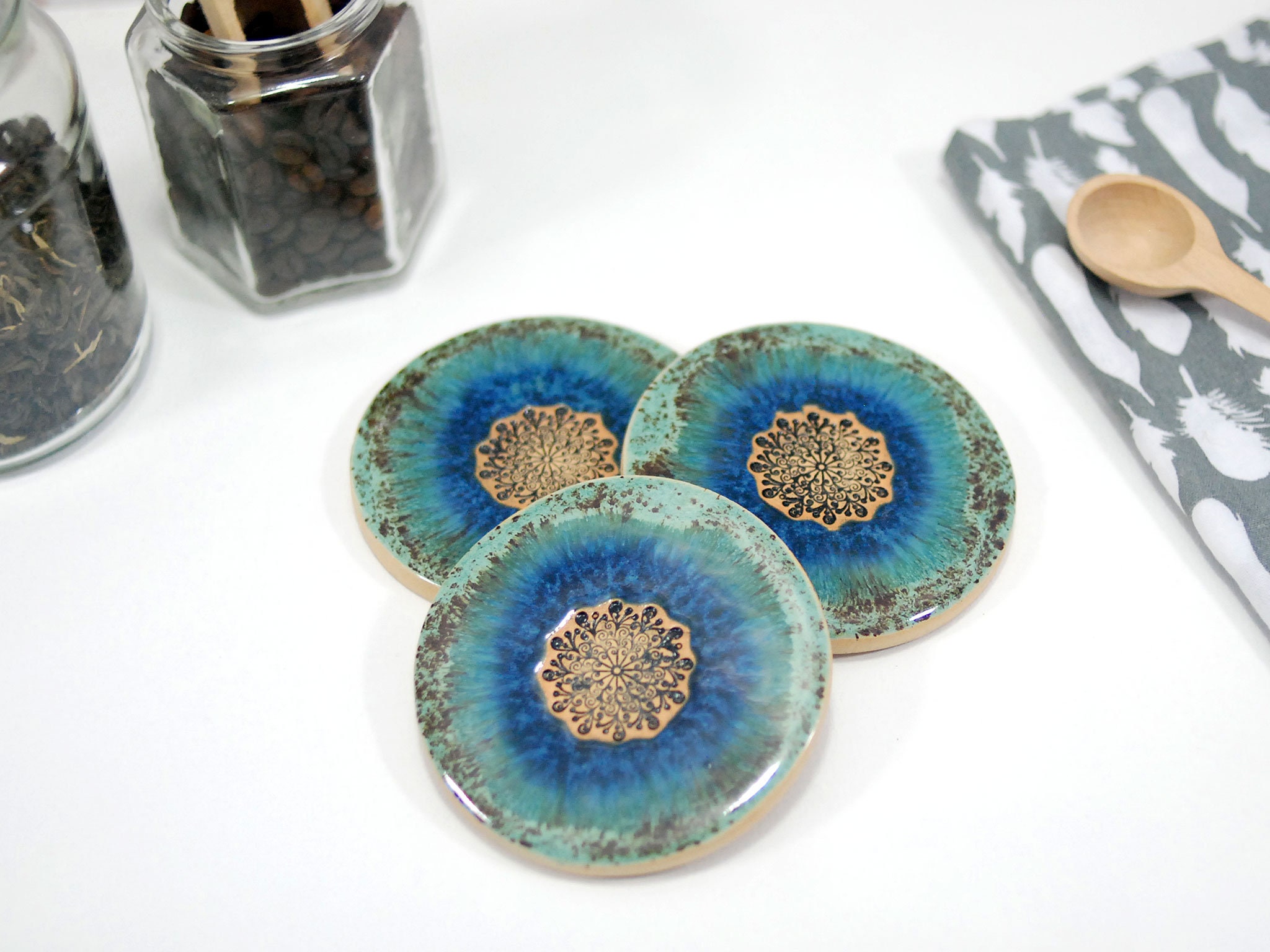 FYSUIMU 6-Pack Floral Coasters – Blue & White Ceramic With Cork Back, 4.1x4.1 Inch, Absorbent Table Protectors - View #9
