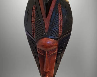 17 inch Tall Hand Carved & Painted Wooden African Mask Sculpture / Wood Carving Statue Ceremonial Wall Art / Africa Vintage Home Decor