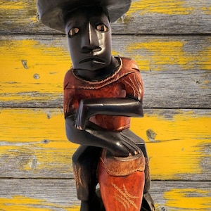 16 inch Hand Carved Wooden Drummer Man Playing Drum Statue / Wood Carving Latin American Figure Sculpture / Dominican Republic Vintage