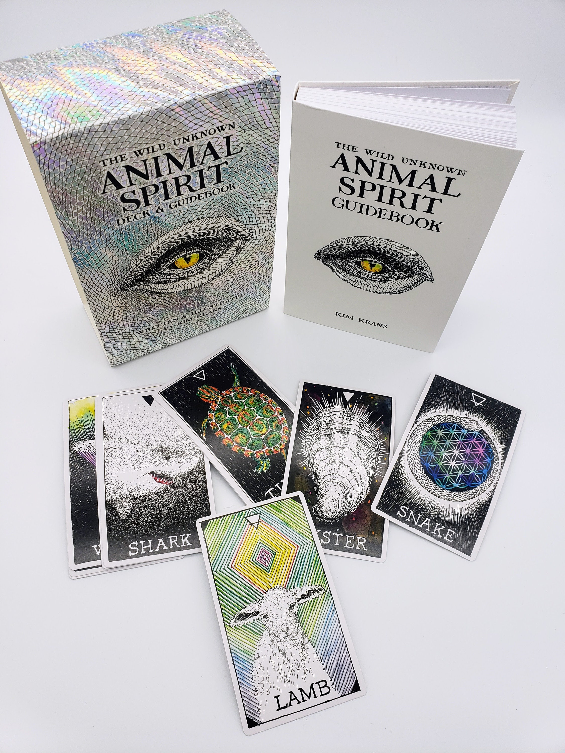 Wild Unknown Animal Spirit Cards Deck & Guidebook by Kim Krans - Etsy Wild Unknown Animal Spirit Cards Deck & Guidebook by Kim Krans - Etsy