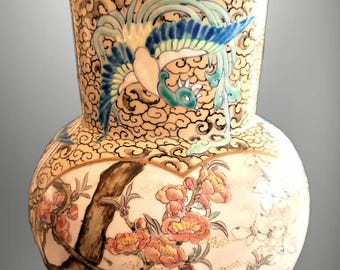 Handbemalte Porzellanvase Phoenix Blumen Wolken / Asia Vintage