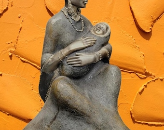 8 inch Beautiful African Mother & Child Figure / Mother and Baby / Artisan Seymore Mann / Cast Resin Sculpture Statue Figurine / Vintage