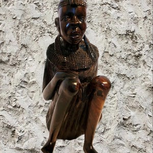 10 inch Hand Carved Ebony Wooden Maasai Masai African Tribal Woman Sitting Squatting Sculpture / Wood Carving Statue / Nairobi Kenya Africa
