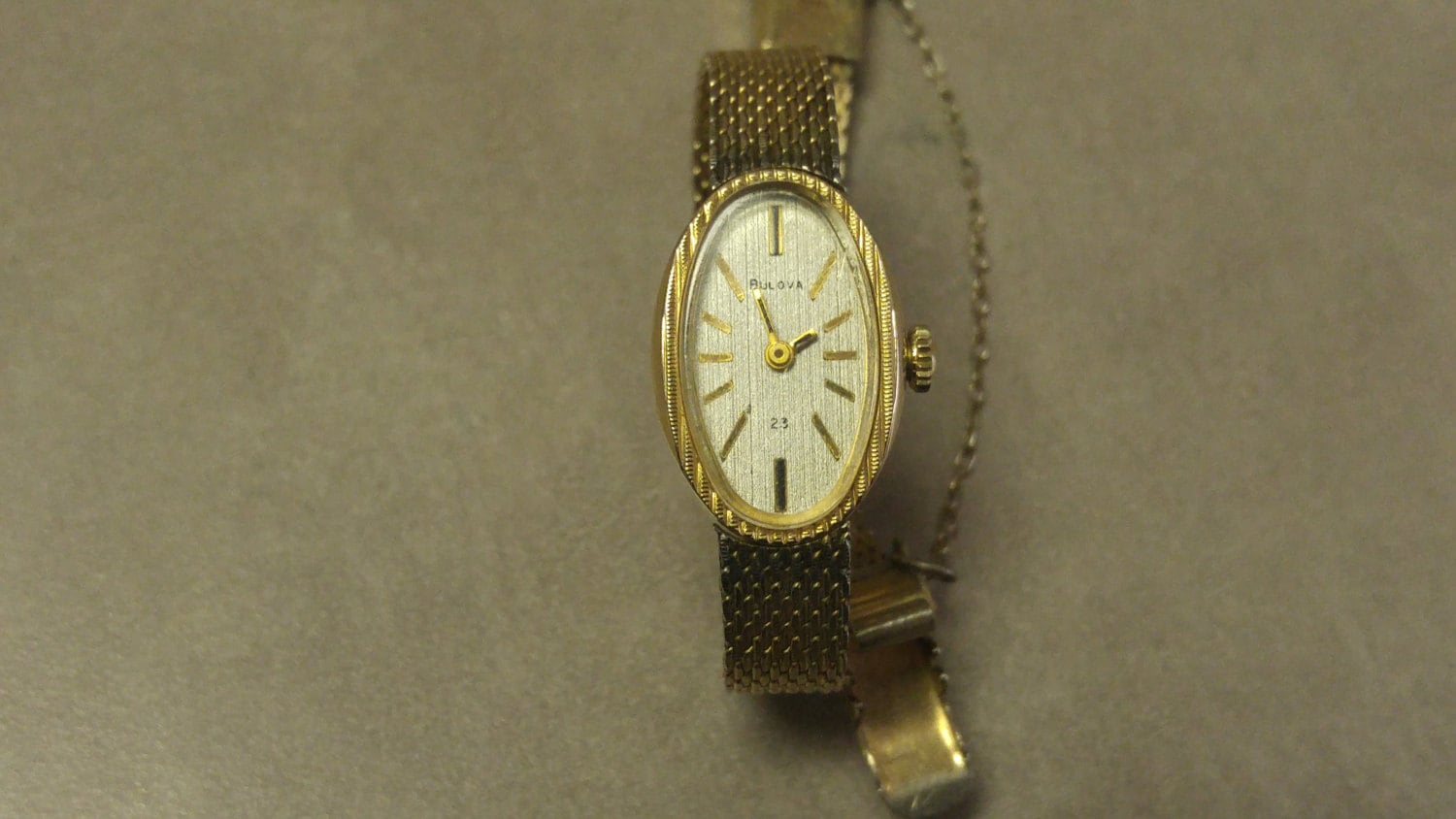 2 Vintage Bulova Ladies‎ Wristwatches 3642 5BD 23 CrystMVMT  white & yellow gold Ladies Vintage Bulova 23 Watch - Etsy main image 2
