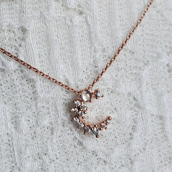 Simple Crescent Moon Fan Necklace, Rose Gold Silver Plated Chains, Layering Jewelry, Gifts for her, Necklaces for women Canada, Letter C
