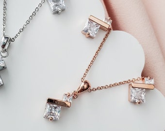 Set Bijoux Mariage Clearine - Collier Réglable 45-48cm - Boucles D'oreilles Pendantes - Zircone Cubique